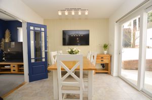 Photo 11- click for photo gallery